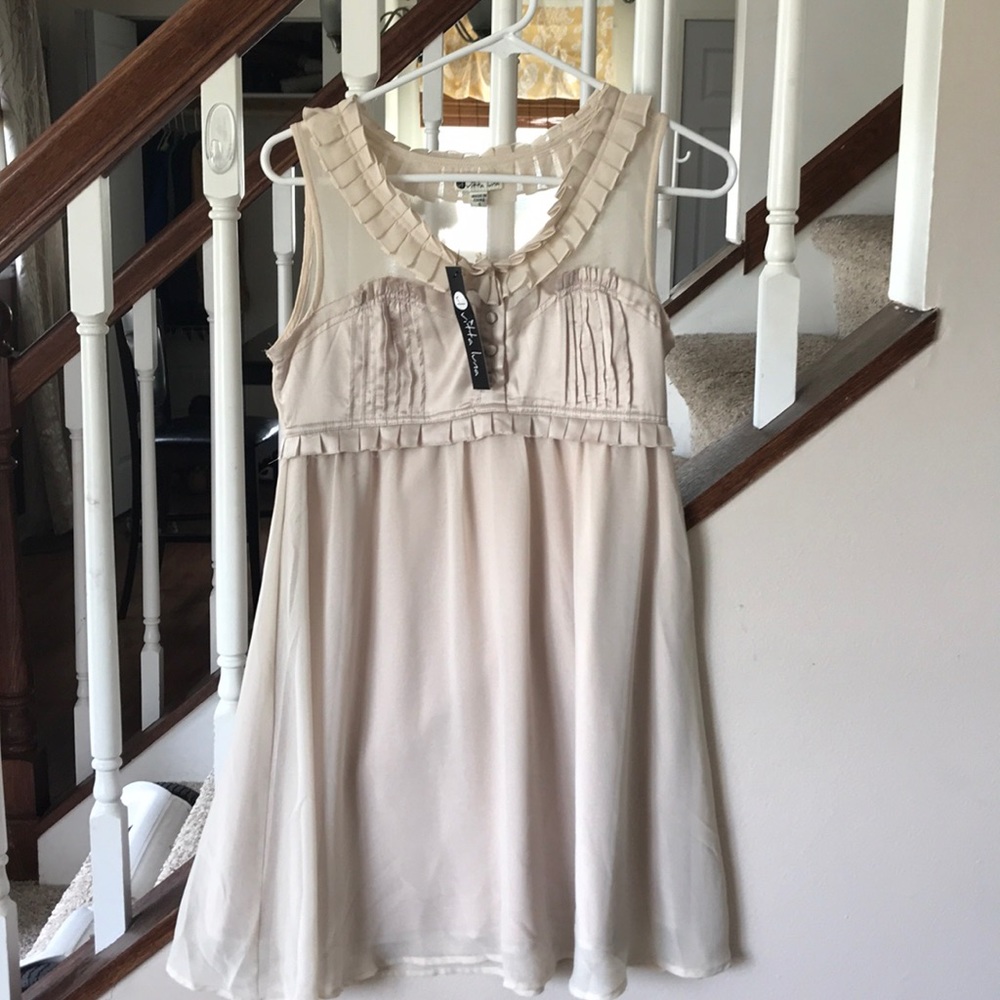 Juniors’ dress
